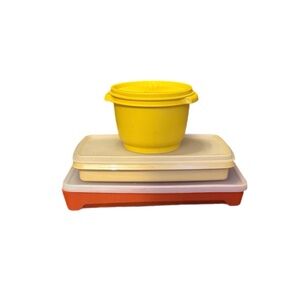 VINTAGE Lot of TUPPERWARE Set of 3 1970’s Lids Fit Just Right